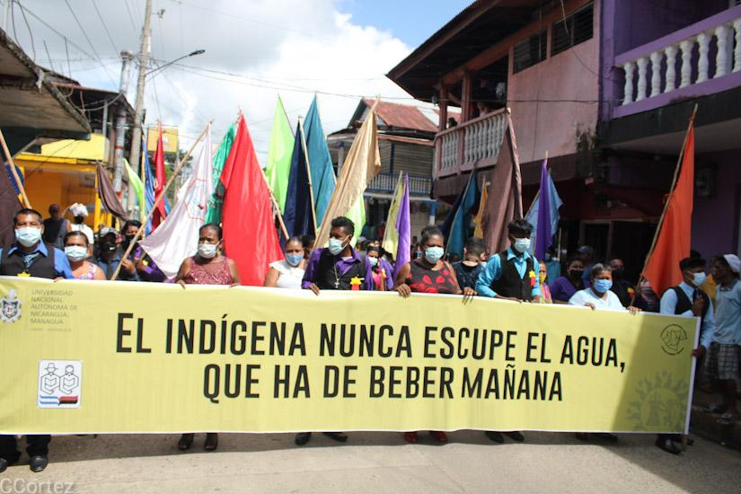 indigenas